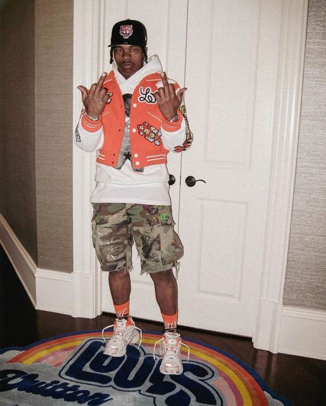 @lilbaby | Instagram Lil Durk Orange, Balenciaga Runners Outfit, Balenciaga Runner, Louis Vuitton Orange, Runners Outfit, Camo Party, Camo Cargo Shorts, Balenciaga Runners, Balenciaga Men