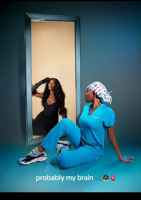 Nursing Students Pictures Group, Pharmacy Tech Black Woman, Dr Picture Ideas, Big Tshirt Photoshoot Ideas, Surgical Tech Photoshoot Ideas, Dental Assistant Black Women, Nurse Graduation Outfit Ideas, Famu Graduation Photoshoot, Ma Graduation Pictures