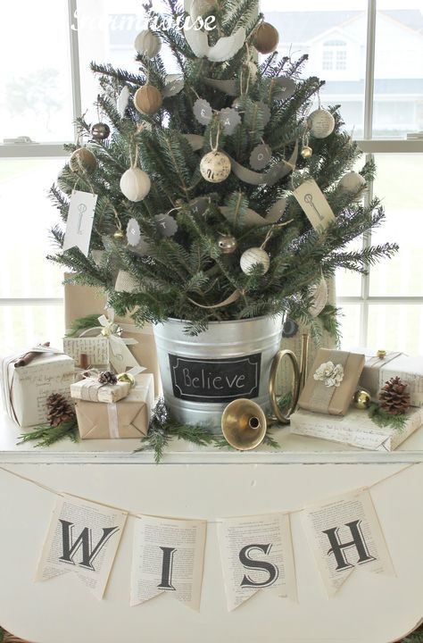 christmas tree - City Farmhouse: Book Page Holiday Banners & Monogram Place Cards Pretty Banner, Rustic Tablescape, Porch Tree, Table Tree, Mini Decor, Tiny Tree, City Farmhouse, Small Christmas Tree, Mini Tree