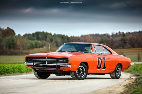 1969 Dodge Charger General Lee - Shot 2 | 1969 Dodge Charger… | Flickr Duke Of Hazzard, General Lee Car, Lee Wallpaper, Dukes Of Hazard, Dodge Chargers, Custom Truck Beds, Truck Beds, Dukes Of Hazzard, 1969 Dodge Charger