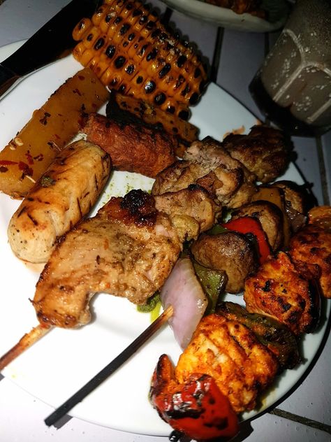 Bbq Night Snapchat, Afghan Food, Afghan Food Recipes, 15th Birthday Party Ideas, Bbq Night, Bbq Plates, Fake Pics, Aesthetic Post, Small Door