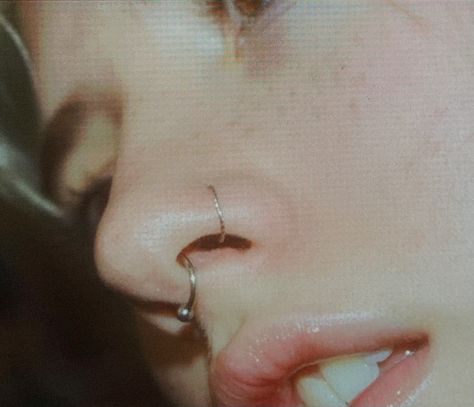 Piercing Ideas Nose Septum, Septum Piercing And Nose Stud, Septum And Nose Piercing Hoop, Getting Nose Pierced, Nose Ring Aesthetic, Hoops Aesthetic, Nose Peircing, Interactive Fiction, Piercing Chart