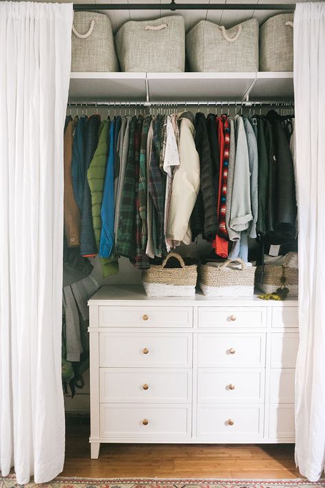 Outside Closet, Small Bathroom Door, Organize A Small Closet, Closet Door Alternative, Tiny Bungalow, Traditional Closet, Door Alternatives, Elfa Closet, Mini Closet