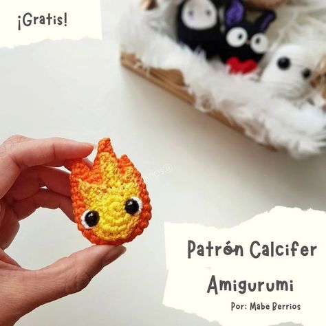 Creían que sólo sería Totorín? Les comparto un patrón más del Set Ghibli que recibió tanto amor 🧡 Sí, Calcifer! 🔥 Agradecida por la… | Instagram Calcifer Crochet Pattern Free, Calcifer Crochet Pattern, Crochet Anime Keychain, Studio Ghibli Crochet Pattern Free, Studio Ghibli Crochet Pattern, Crochet Calcifer, Calcifer Crochet, Anime Crochet Patterns Free, Ghibli Amigurumi