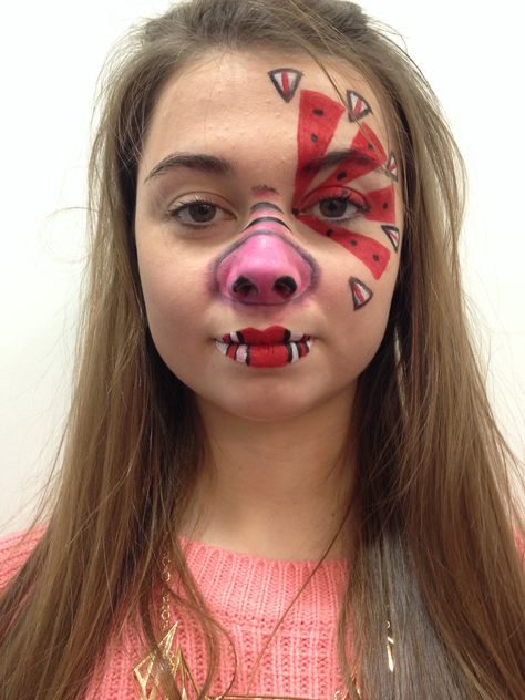 My animal farm general pig makeup!!! MUA - Izzi Oliver, Model - Chloe Palser!! Pig Makeup Cute, Pig Nose Makeup, Pig Makeup Halloween, Pig Face Paint, Big Nose Makeup, Pig Makeup, Piglet Halloween, Bout Makeup, Wolf Makeup