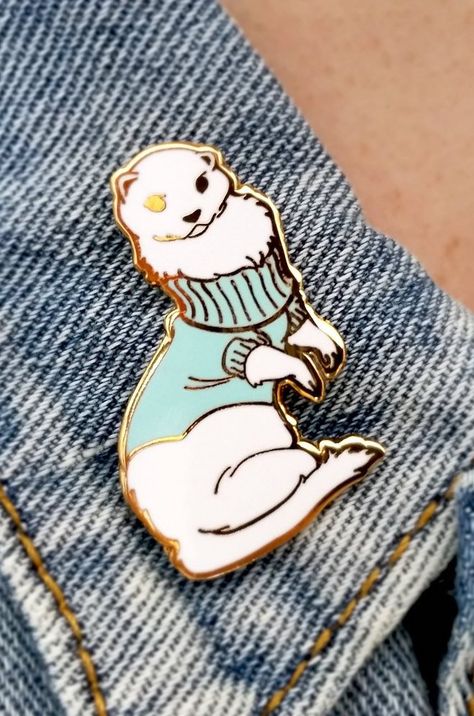 Adorable pin! It's a ferret in a turtleneck sweater. Perfect to pin to a jacket or bag. Give it as a gift for ferret owners and animal lovers. Animal Supplies, Enamel Pin Collection, Backpack Pins, Jacket Pins, Stickers Kawaii, Bag Pins, Pretty Pins, Cool Pins, Hard Enamel Pin