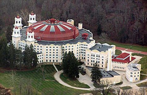 Historic West Baden Springs Hotel.. French Lick, Indiana..they let us tour it while remodeling it.. French Lick Indiana, West Baden Springs Hotel, French Lick, Midwest Road Trip, Indiana Girl, Indiana Travel, Atlas Obscura, Indianapolis Indiana, Historic Preservation