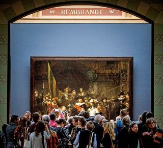 2013 Article on Rembrandt’s “The Night Watch” (1642), at the press preview for the reopening of the Rijksmuseum, after a decade of renovation. The Night Watch, Masterpiece Painting, Rembrandt Paintings, Night Watch, Rembrandt Van Rijn, Dutch Golden Age, Nights Watch, Historical Artwork, New Amsterdam