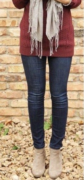 Booties With Jeans, How To Wear Jeans, Black Embroidered Blouse, Jeans Ideas, Jeans Winter, B And B, Winter Jeans, Fall Fashion Trends, Casual Fall Outfits