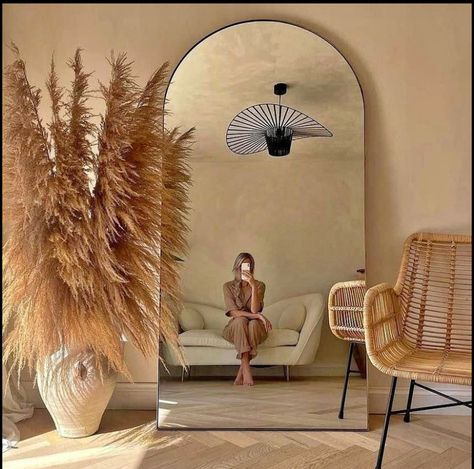 Large Mantle Decorating Ideas, Mirrors In Living Room Ideas, Photography Studio Decor, Large Wall Decor Living Room, Farmhouse Bathroom Design, Boho Mirror, Mirror Room, Living Room Mirrors, Large Wall Decor