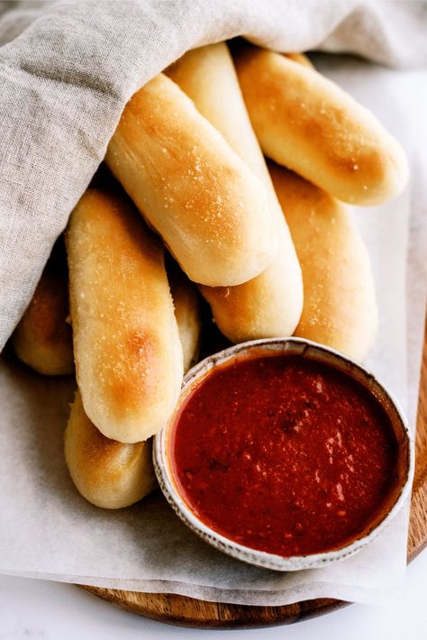 Olive Garden Breadsticks Copycat Recipe | Six Sisters Stuff Crescent Roll Apple Dumplings, Olive Garden Breadsticks, Eating Tacos, Bread Sticks, Six Sisters Stuff, Six Sisters, Apple Dumplings, Olive Gardens, Olive Garden