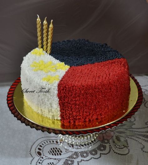 My birthday cake(11th June), I decided to decorate it with Philippine Flag commemoration of the Philippine Independence Day Filipino Decorations, Independence Day Philippines, Filipino Party, Independence Day Theme, Independence Day Party, My Birthday Cake, Flag Cake, Fiesta Theme, Filipino Desserts