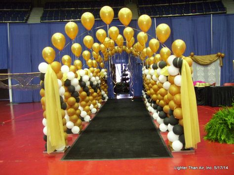 Balloon Tunnel Entrance, Balloon Tunnel, Senior Night Football, Tunnel Entrance, Football Banquet, Balloon Drop, Giant Balloons, The Prom, 1 Birthday