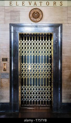 Old Fashioned Elevator High Resolution Stock Photography and Images - Alamy Perfect Old Fashioned, Japanese Cyberpunk, Lisbon Tram, Elevator Interior, Old Shanghai, Amsterdam Houses, Pure White Background, Vintage Hotels, Traditional Houses