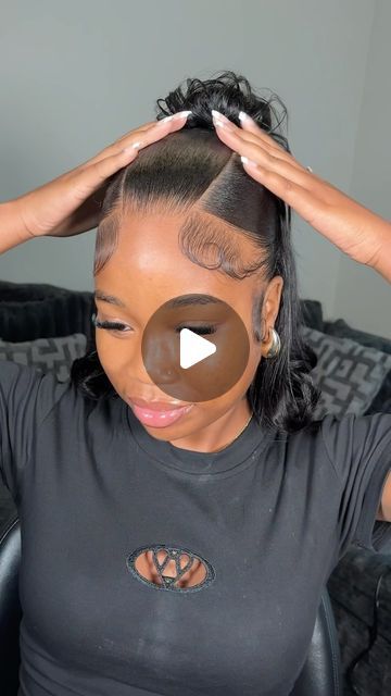 HOUSTON PONYTAILS/ HOUSTON QUICKWEAVES on Instagram: "1 2 3 4 5 6 7 🍽️ 😋😍😍   Style: Y2k Half Up Half Down w/ Flipped ends 👏🏾   HOUSTON theres 2 more days to book for this month before I head to ✈️ NEW YORK . To all my NY BABES I will be in town from the 22nd until Sept 3rd 🙌🏾💕   Click “BOOK NOW” on my profile to reserve your experience now 💅🏾🫶🏾   @themeanlayexperience  @themeanlayexperience  @themeanlayexperience   Questions & or inquiries email 📧 meanlayco.96@gmail.com   #houstonhairstylists #houstonponytails #houstonponytail #ponytailtutorial #middlepartponytail #houstonquickweaves" Up Down Ponytail, Half Up Half Down Ponytail, Flipped Ends, Ponytail Tutorial, 2 More Days, Middle Parts, 15th Birthday, I ❤ Ny, Half Up Half Down