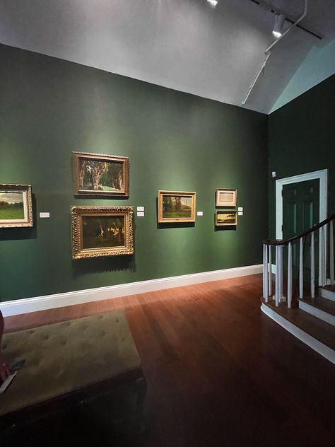 #Aesthetic #museum #coupleactivities #green #paintings #art #dateideas Breezeway Makeover, Hall Colour, Museum Interior, Dark Green Walls, Phone Inspo, Green Paintings, Paintings Art, Green Art, Green Wall