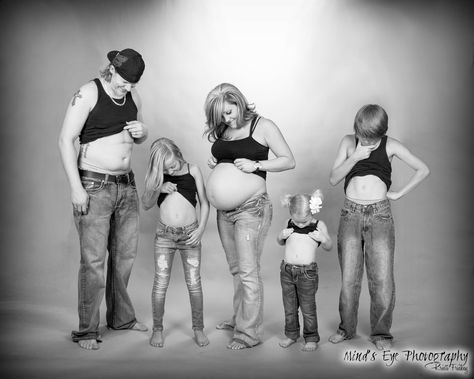 Family Maternity so cute!! Haha my boys would think this would be so funny! Maternity Photography With Family Of 4, Family Of 6 Maternity Pictures, Maternity Photo Shoot Ideas With Siblings, Maternity Pics With Kids, Blended Family Maternity Pictures, Third Baby Maternity Photos, Family Of Three Maternity Photoshoot, Family Of 5 Maternity Pictures, Fun Family Maternity Pictures