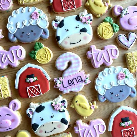 Tractor Cookies, Cow Cookies, Farm Cookies, Pig Cookies, Horse Cookies, Farm Themed Birthday Party, Vanilla Sugar Cookie, Farm Animal Birthday, Barnyard Birthday