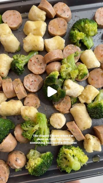 Sheet Pan Cauliflower Gnocchi, Chicken Sausage Gnocchi, Gnocchi Broccoli, Sheet Pan Cauliflower, Gnocchi Chicken, Sausage Broccoli, Cauliflower Gnocchi, Sheet Pan Dinners, Chicken Sausage