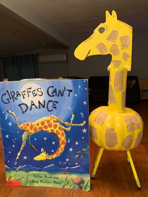 Pumpkin giraffe Giraffe Pumpkin Decorating, Giraffe Pumpkin, Giraffes Can't Dance Activities, Giraffe Habitat Diorama, Giraffes Can’t Dance Craft, Giraffes Can't Dance Art, Giraffes Cant Dance, Pumpkin Projects, Pumpkin Decorating