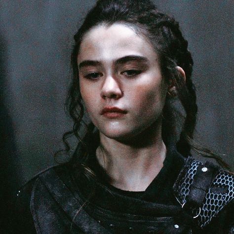 Madi Griffin, Lola Flanery, Hunger Games Tributes, The 100 Quotes, The 100 Clexa, The 100 Show, Fan Fiction Stories, Face Drawing Reference, The Last Kingdom