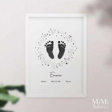 Baby Memorabilia, Newborn Footprints, Baby Footprint Art, Diy Father's Day Crafts, Monochrome Baby, Footprint Keepsake, Baby Footprint, Baby Handprint, Hand Prints