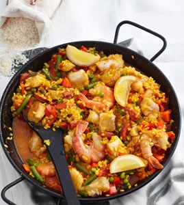 Paella - Rezepte - [LIVING AT HOME] Paella Recept, Paella Recipe, Diner Recept, Shrimp And Asparagus, Perfect Pasta, Idee Pasto Sano, Mahi Mahi, Easy Pasta, Shrimp Recipes