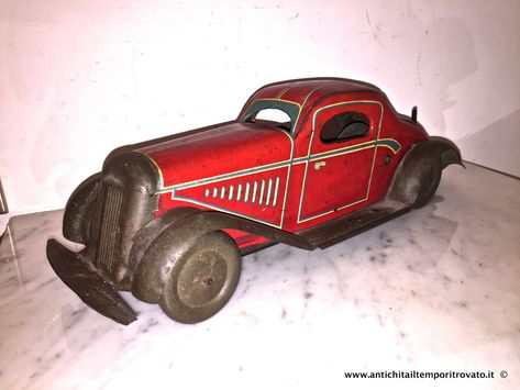 Giocattoli antichi - Giocattoli in latta Antica macchina inglese in latta  litografata - Antica automobile rossa in latta Immagine n°1 Toy 2, Tin Toys, Diecast Toy, Vintage Tin, Vintage Toys, Ferrari, Toy Car, Tin, Toys