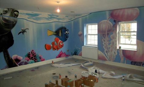 Graffiti Finding Nemo Bedroom Ideas, Finding Nemo Mural, Finding Nemo Bedroom, Bedroom Graffiti, Nemo Bathroom, Finding Nemo Nursery, Nemo Nursery, Playroom Mural, Disney Bathroom