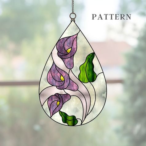 Lily Stained Glass Pattern, Flower Stained Glass Pattern, Flower Stained Glass, Art Window, Stained Glass Pattern, Stained Glass Flowers, Stained Glass Diy, Glass Pattern, Calla Lilies