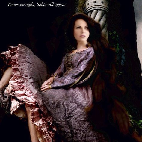 79 Likes, 1 Comments - promising lightyears 💫🐕❤️ (@hopeful_feathers_evilregal) on Instagram: “I'm digging this brunette Rapunzel, mainly because it's Lana (Credit Me Please)…” Rapunzel Disney, Rapunzel Dress, Inspiring Photos, Fairytale Photography, Princess Rapunzel, Annie Leibovitz, Disney Fantasy, Taylor Swift Wallpaper, Taylor Swift Pictures