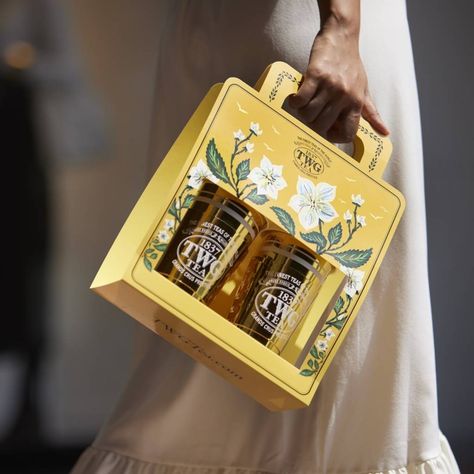 Luxury Tea Packaging, Twg Tea, Takeaway Packaging, The Dubai Mall, Luxury Tea, Tea Packaging Design, Luxury Packaging Design, Drinks Packaging Design, Holiday Gift Box