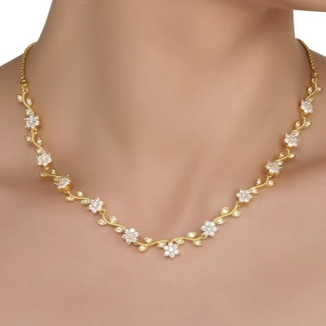 Necklace Simple Design, Beautiful Gold Necklace Bridal Jewelry, Light Necklace Designs, Fancy Necklace Gold, Wedding Necklaces For Bride Gold, Neckless Gold Jewelry, Gold Necklace Set Simple, Simple Gold Necklace Designs, Necklace Design Ideas