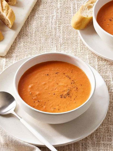 Our creamy tomato soup is easy to make. It has just a few ingredients you likely already have in your kitchen, and it will be ready in less than 45 minutes. #easylunchrecipes #familydinner #familyfriendlyrecipes #marthastewart #recipeideas #recipes #weeknightdinners Best Lentil Soup, Martha Stewart Cooking School, Creamy Tomato Soup Recipe, Homemade Tomato Soup, Vegan Lentil Soup, Tomato Soup Homemade, Martha Stewart Recipes, Creamy Tomato Soup, Best Soup Recipes