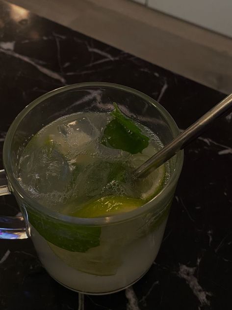 - half lime - mint leafs - lime mojito mixer - sprite - 1 teaspoon raw sugar Step 1: smash lime, mint leafs and mojito mixer together Step 2: Mix sprite and raw sugar as desired Step 3: Enjoy Lime Mojito, Raw Sugar, Mojito, Punch Bowl, Food And Drink, Mint, Bowl, Quick Saves