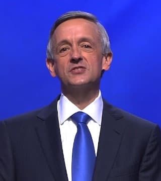 https://sermons.love/robert-jeffress/6575-robert-jeffress-will-heaven-be-the-same-for-everyone.html Revelation 20, About Today, The Great White, Jesus Resurrection, Bible Devotions, New Earth, 1 John, To Heaven, Interesting Questions