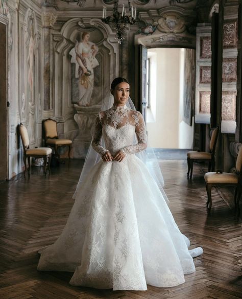 Classy Wedding Gown, Satin A Line Wedding Dress, Outfit Patterns, Royal Wedding Gowns, Ghana Wedding, Wedding Dress Types, Big Wedding Dresses, Orthodox Wedding, Wedding Dress Gallery