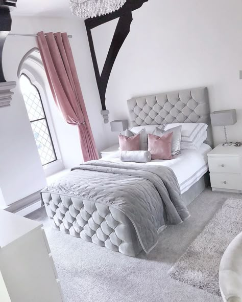 Alton Towers, Grey Bedroom Decor, Luxury Room Bedroom, Classy Bedroom, Bedroom Decor For Teen Girls, Dekorasi Kamar Tidur, Girl Bedroom Designs, Makeover Bedroom, Bedroom Decor Design