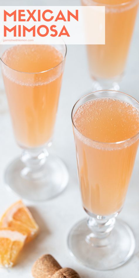 If you aren’t hosting Sunday brunch soon, you’ll find a reason to after you try this Mexican Mimosa. Tequila is the secret ingredient that sets this mimosa apart from the rest. Mimosa Shots, Tequila Mimosa, Mexican Mimosa, Make Ahead Cocktails, Tacos And Tequila Party, Savory Brunch, Mexican Brunch, Crockpot Christmas, Recipes Brunch