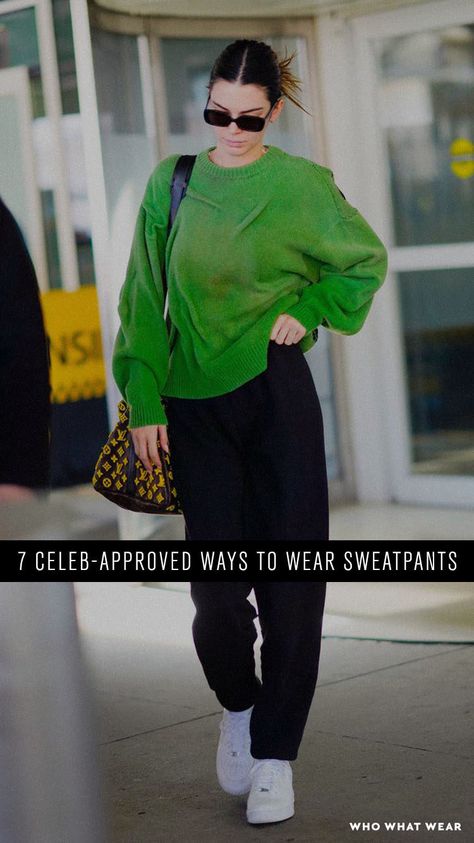 Straight Leg Sweats Outfit, Styling Sweatpants Outfits, Classy Sweatpants Outfit, Style Black Sweatpants, Sweat Pant Outfits, How To Style Sweats, Styling Sweatpants, Sweatpants Street Style, Sweat Pants Outfit