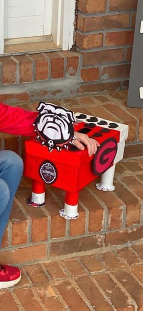 Georgia Bulldogs Valentine Box Bulldog Valentine Box Ideas, Valentine Box Ideas, Boys Valentines, Lego Boxes, Valentines Box, Red Solo Cup, Valentine Day Boxes, Valentines For Boys, Valentine Box