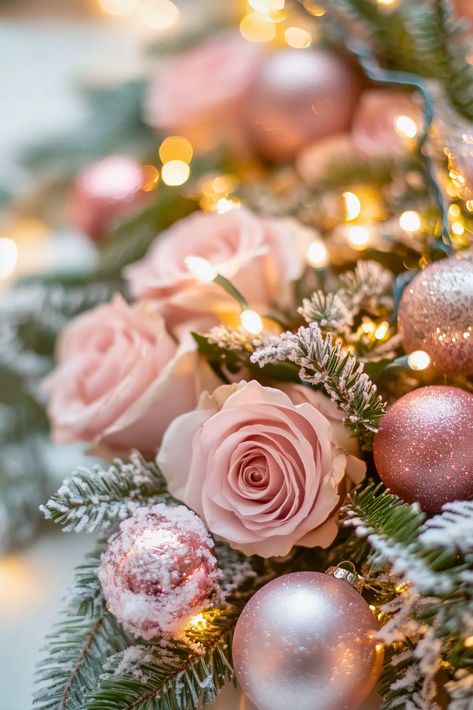 Christmas Table Centerpieces: Creative Ideas Nutcracker Table Centerpiece Ideas, Christmas Garland Centerpiece, Christmas Place Settings Diy, Pink Christmas Table Decor, Candle Centerpiece Ideas, Christmas Centrepiece Table, Pink Christmas Table, Rose Gold Centerpiece, Christmas Wedding Table