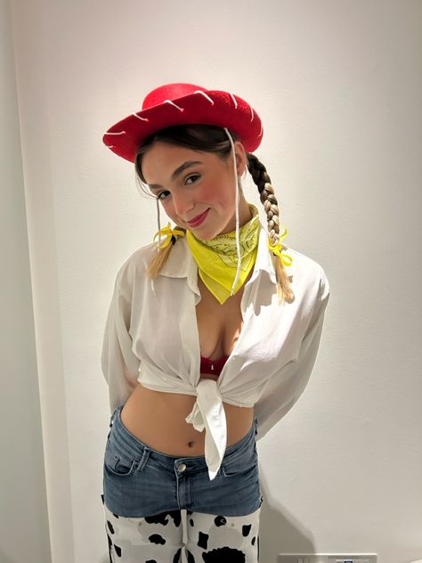 Jessie Cosplay, Jessie Halloween Costume, Jessie Halloween, Toy Story Costume, Halloween Costume Cute, Toy Story Costumes, Halloween Party Costume, Jessie Toy Story, Halloween Toys