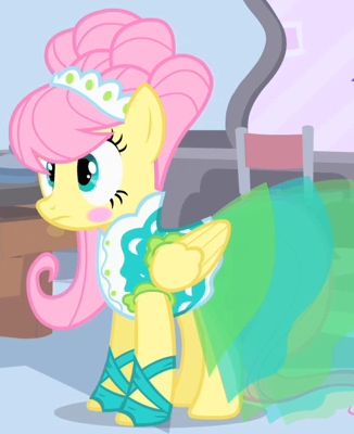 Tina Turner Costume, Fluttershy Core, Idw Comics, All About Me Art, Masquerade Costumes, Model Outfit, Princess Celestia, Horror Picture Show, My Little Pony Drawing