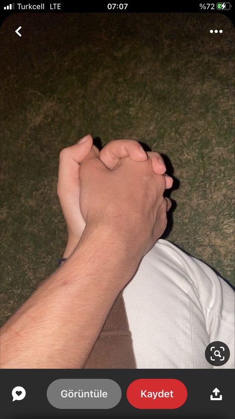 Holding Hands Couple Pics, Couples Snap Story, Photo Couple Snap, Snap Couple, Holding Hands Aesthetic, Couple Snap, Love Hands, Foto Best Friend, Flipagram Instagram