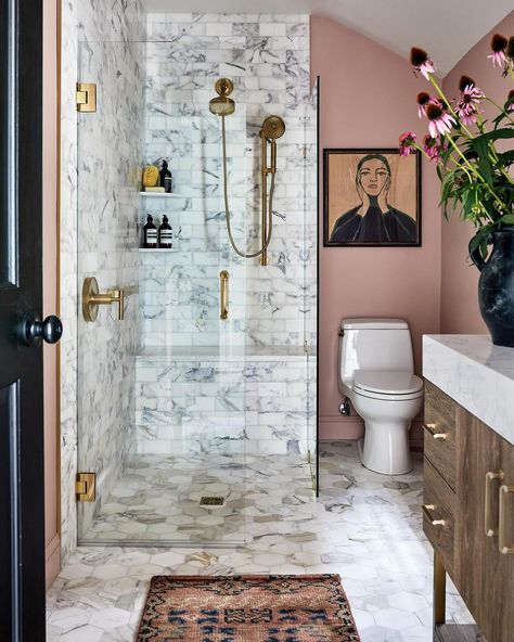 27 Beautiful And Moody Vintage Bathroom Ideas You Should See Narrow Bathroom Ideas, Long Narrow Bathroom, Home Lounge Room Bar, Vintage Bathroom Ideas, Modern Vintage Bathroom, Recessed Shelves, Shower Combo, Moody Vintage, Narrow Bathroom