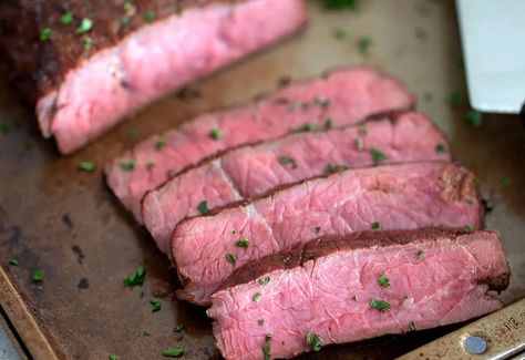 Pan-Fried London Broil Recipe - Recipes.net Smoked London Broil Recipe, Smoked London Broil, Chipotle Marinade, London Broil Marinade, London Broil Recipe, Grilled London Broil, Cooking London Broil, Smoked Vegetables, London Broil Recipes