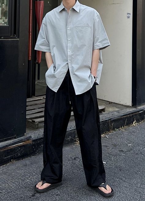 Japanese Minimalist Fashion Men, Minimalist Mens Fashion, Waiter Uniform Design, Japanese Minimalist Fashion, Japanese Minimalist, Mens Fasion, Minimalist Fashion Men, Minimalist Men, Pants Outfit Men