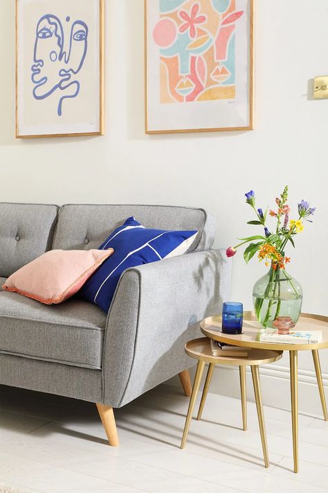 Bright Living Room Grey Couch, Colorful Grey Living Room, Grey And Blue Living Room, Blue Living Room Furniture, Contemporary Living Room Grey, Blue Living Room Inspiration, Grey Modern Couch, Bright Cushions, Blue Corner Sofas