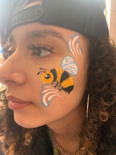 Bumble Bee Face Paint, Bee Face Paint, Bee Face, Face Painting Designs, Painting Designs, Paint Designs, Bumble Bee, Face Painting, Face Paint